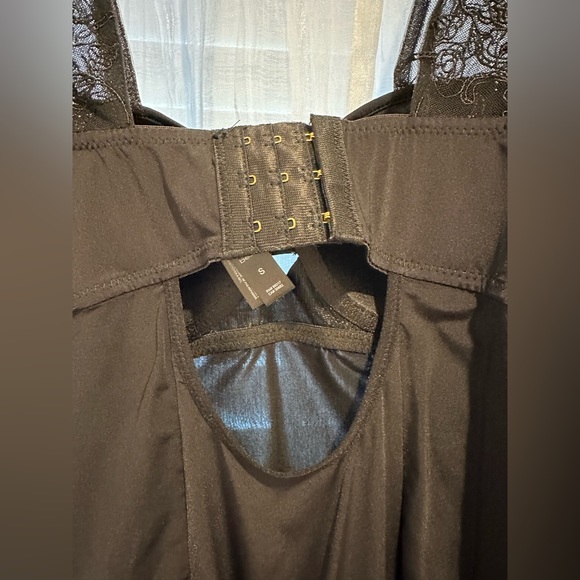 BEBE NWOT Bustier Bodysuit with Floral Lace Straps - Picture 5 of 7